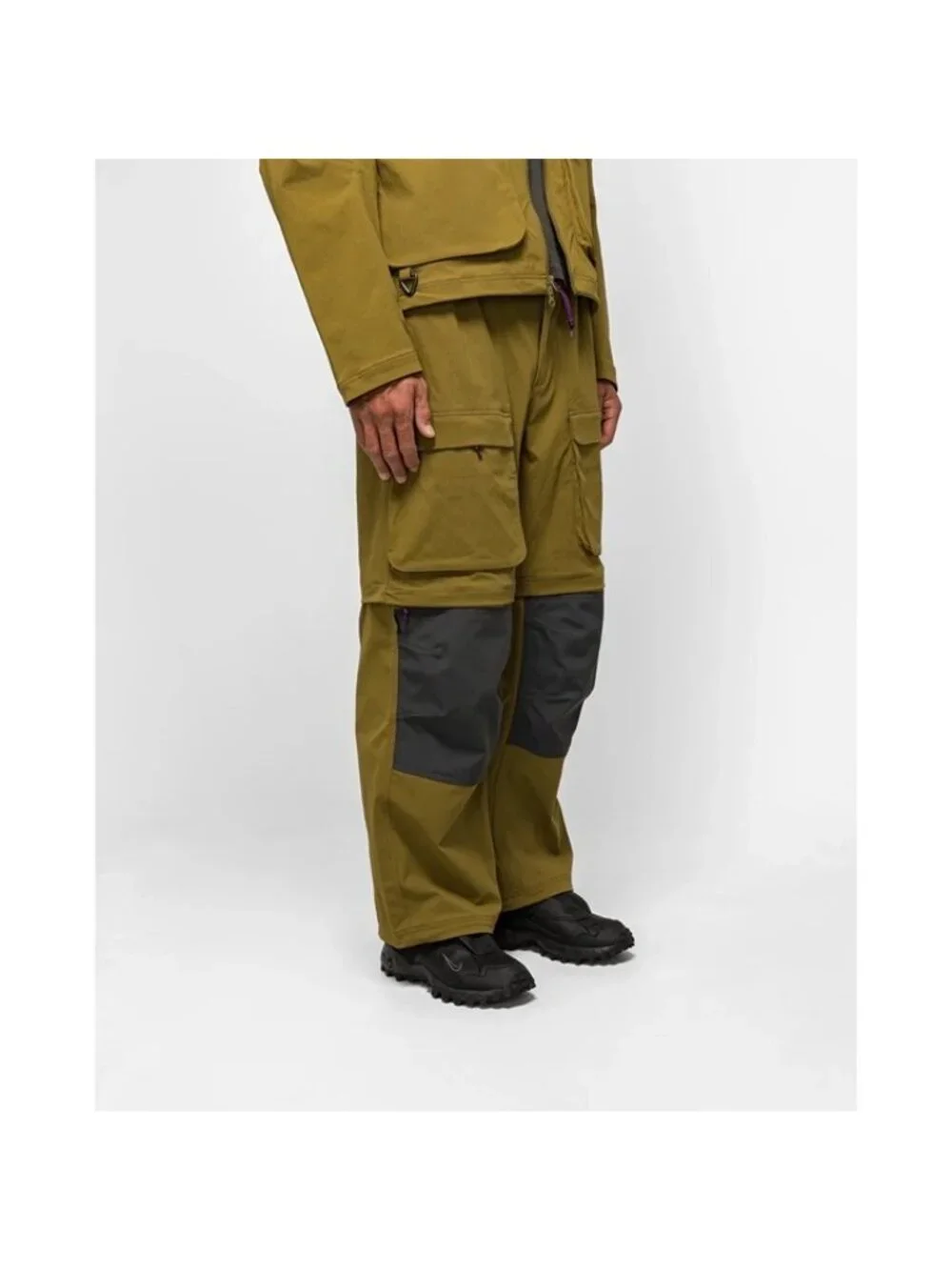 Nike item acg